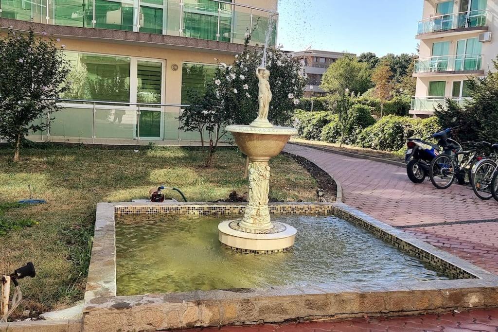 Уютен Апартамент Близо До Морето Igroeg Burgas Bagian luar foto